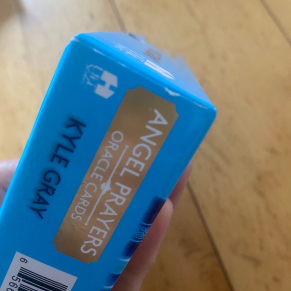 Kyle Gray “Angel Prayers” oracle cards - Picture 8 of 12